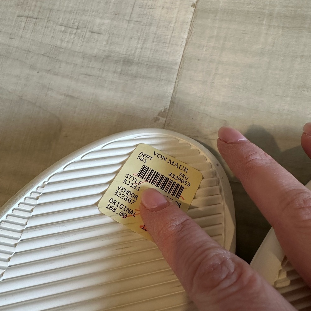 NEW Kate Spade Signature Lace Up Sneaker Silver Glitter - Picture 6 of 7